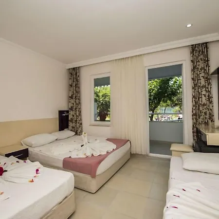 Elis Beach Hotel